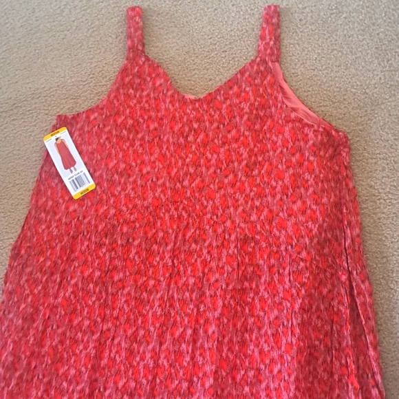 MEDIUM. JOIE FLOWY MAXI DRESS  (OVERSIZED) - Picture 7 of 11